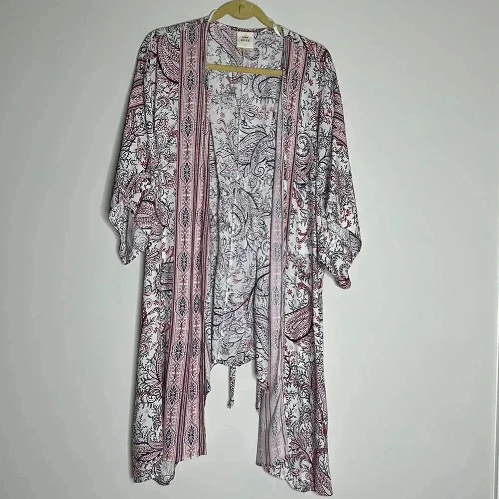 Knox Rose Lace-Up Kimono 3/4 Sleeve Border Print